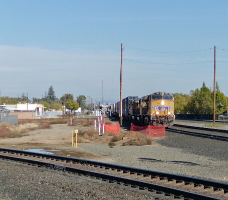 UP7704 &lpar;C45ACCTE&rpar; - UP4385 &lpar;SD70M&rpar; - UP7126 &lpar;C44AC&rpar; - UP6591 &lpar;C44AC&rpar;