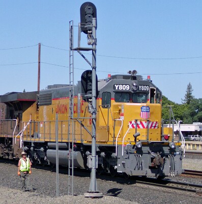 UPY809&nbsp;&lpar;SD38-2&rpar;