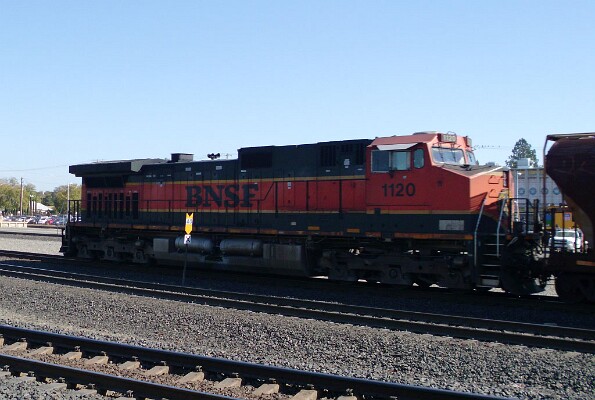 BNSF1120&nbsp;&lpar;DASH&nbsp;9-44CW&rpar;