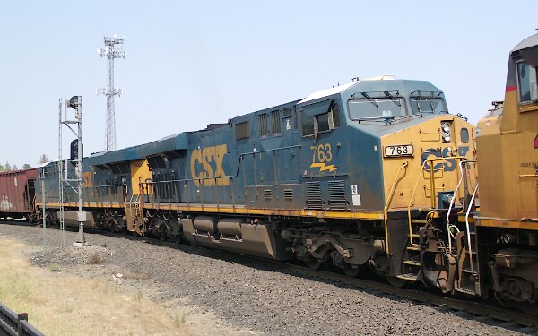 CSXT763&nbsp;&lpar;ES44AH&rpar; - CSXT3060&nbsp;&lpar;ES44AH&rpar;