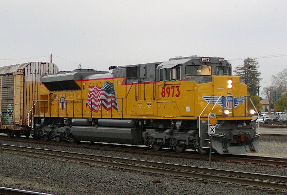 UP8973&nbsp;&lpar;SD70AH&rpar;