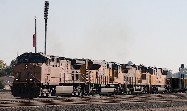 UP6449&nbsp;&lpar;C44AC&rpar; - UP3058&nbsp;&lpar;SD70AH&rpar;* - UP6358&nbsp;&lpar;C44ACM&rpar; - UP9924&nbsp;&lpar;SD59MX&rpar;