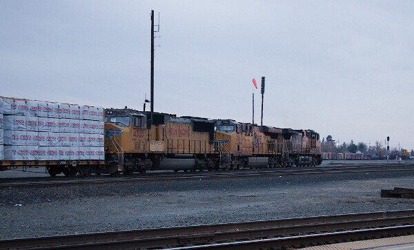 UP5786&nbsp;&lpar;C44ACCTE&rpar; - UP7761&nbsp;&lpar;C45ACCTE&rpar; - UP4335&nbsp;&lpar;SD70M&rpar;