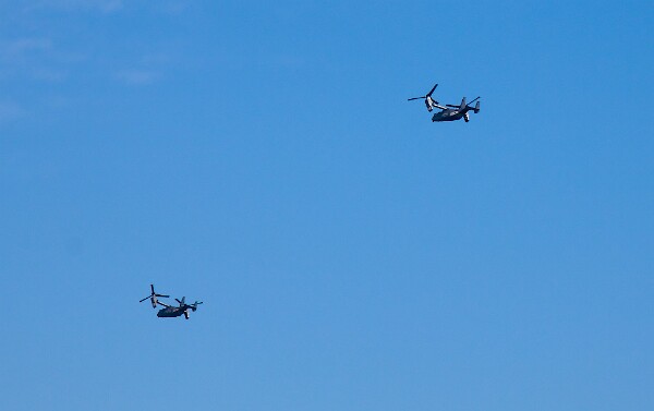 Hey, that's not a train! - Osprey&nbsp;&lpar;V-22&rpar;