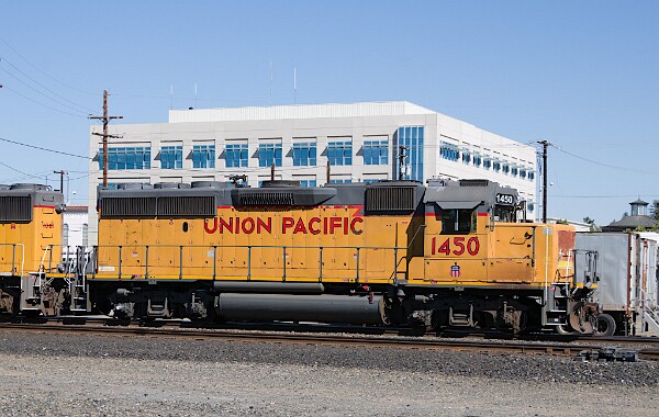 UP1450&nbsp;&lpar;GP40-2&rpar;