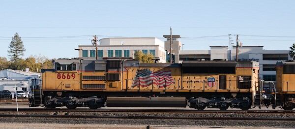 UP8669&nbsp;&lpar;SD70ACe&rpar;