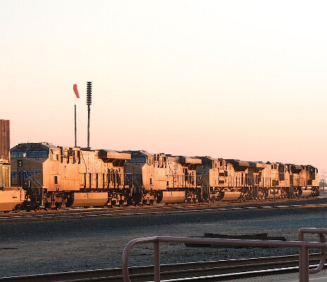 UP8903&nbsp;&lpar;SD70AH&rpar; - UP5532&nbsp;&lpar;C45ACCTE&rpar; - UP8344&nbsp;&lpar;SD70ACe&rpar; - UP5480&nbsp;&lpar;C45ACCTE&rpar; - UP8137&nbsp;&lpar;C45AH&rpar;