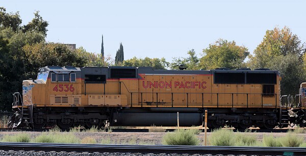 UP4536&nbsp;&lpar;SD70M&rpar;