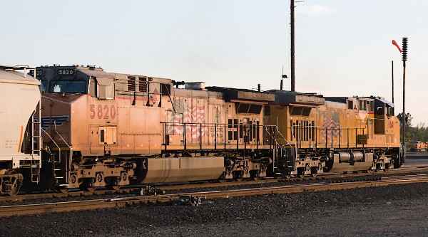 UP7164&nbsp;&lpar;C44ACM&rpar; - UP5820&nbsp;&lpar;C44ACCTE&rpar;