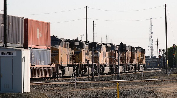 UP7183&nbsp;&lpar;C44ACM&rpar; - UP5481&nbsp;&lpar;C45ACCTE&rpar; - UP5304&nbsp;&lpar;C45ACCTE&rpar; - UP5046&nbsp;&lpar;SD70M&rpar; - UP8510&nbsp;&lpar;SD70ACe&rpar; - UP6796&nbsp;&lpar;C44AC&rpar;