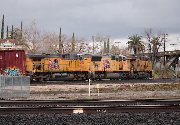 UP8095&nbsp;&lpar;C45AH&rpar; - UP3803&nbsp;&lpar;SD70M&rpar; - UP6255&nbsp;&lpar;C44AC&rpar;