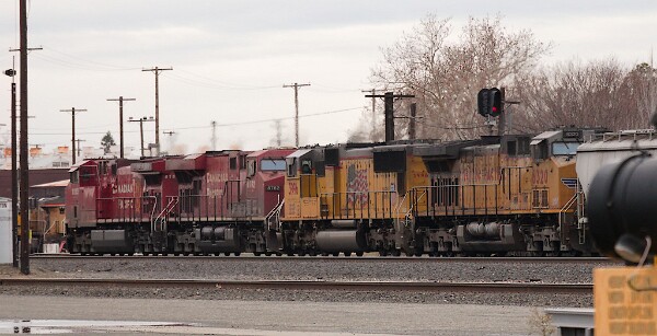 CP8155&nbsp;&lpar;AC4400CWM&rpar; - CP8762&nbsp;&lpar;ES44AC&rpar; - UP3969&nbsp;&lpar;SD70M&rpar; - UP6320&nbsp;&lpar;C44AC&rpar;