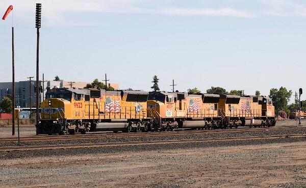 UP9923&nbsp;&lpar;SD59MX&rpar; - UP4809&nbsp;&lpar;SD70M&rpar; - UP4845&nbsp;&lpar;SD70M&rpar;