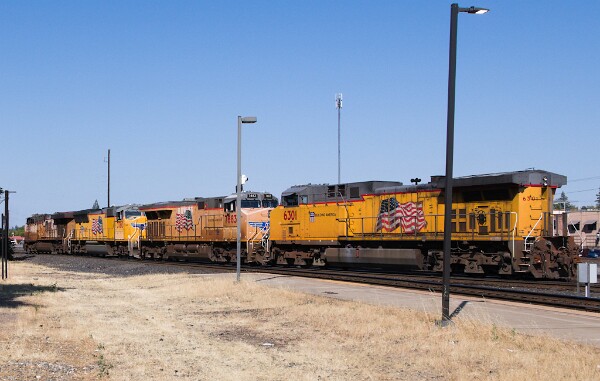 UP5531&nbsp;&lpar;C45ACCTE&rpar; - UP3780&nbsp;&lpar;SD70M&rpar; - UP7883&nbsp;&lpar;C45ACCTE&rpar; - UP6301&nbsp;&lpar;C44AC&rpar;