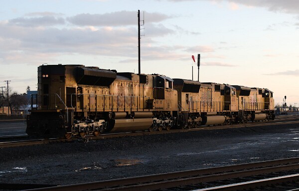 UP5141&nbsp;&lpar;SD70M&rpar; - UP4846&nbsp;&lpar;SD70M&rpar; - UP8581&nbsp;&lpar;SD70ACe&rpar;