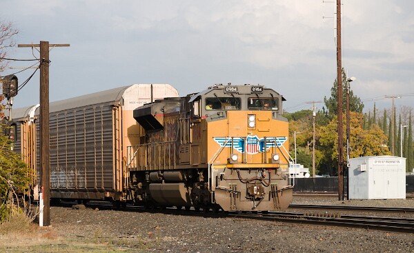 UP8984&nbsp;&lpar;SD70AH&rpar;