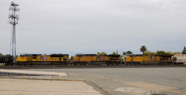 UP7021&nbsp;&lpar;C44ACM&rpar; - UP6268&nbsp;&lpar;C44AC&rpar; - UP8971&nbsp;&lpar;SD70AH&rpar;