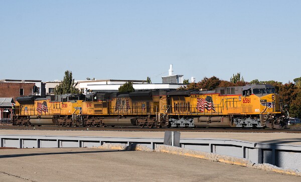UP6561&nbsp;&lpar;C44ACCTE&rpar; - UP8791&nbsp;&lpar;SD70ACe&rpar; - UP8730&nbsp;&lpar;SD70ACe&rpar;