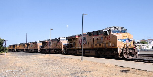 UP8357&nbsp;&lpar;SD70ACE&rpar; - UP4276&nbsp;&lpar;SD70M&rpar; - UP8013&nbsp;&lpar;C45ACCTE&rpar; - UP7659&nbsp;&lpar;C45ACCTE&rpar; - UP7765&nbsp;&lpar;C45ACCTE&rpar;