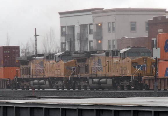 UP7111&nbsp;&lpar;C44ACM&rpar; - UP6258&nbsp;&lpar;C44AC&rpar;