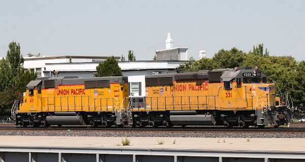 UPY331&nbsp;&lpar;SD40N&rpar; - UPY431&nbsp;&lpar;PS6B&rpar;