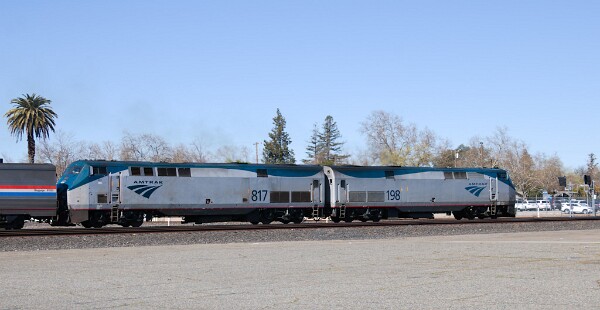 AMTK198&nbsp;&lpar;P42DC&rpar; - AMTK817&nbsp;&lpar;P40DC&sol;P42DC&rpar;