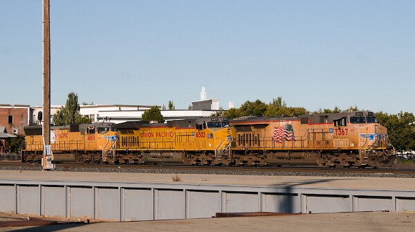 UP7367&nbsp;&lpar;C45ACCTE&rpar; - UP6503&nbsp;&lpar;C44ACM&rpar; - UP4869&nbsp;&lpar;SD70M&rpar;