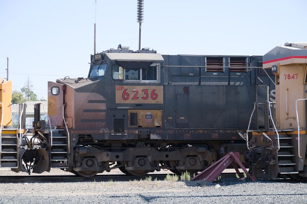 UP6236&nbsp;&lpar;C44-AC&rpar;