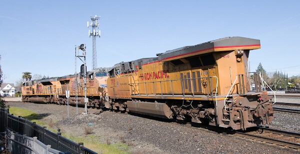 UP8354&nbsp;&lpar;SD70ACe&rpar; - UP7527&nbsp;&lpar;C45ACCTE&rpar; - UP7918&nbsp;&lpar;C45ACCTE&rpar;