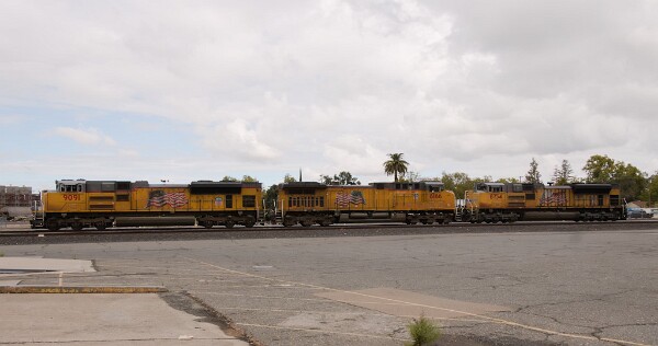 UP9091&nbsp;&lpar;SD70AH&rpar; - UP6166&nbsp;&lpar;C44ACM&rpar; - UP8754&nbsp;&lpar;SD70ACe&rpar;